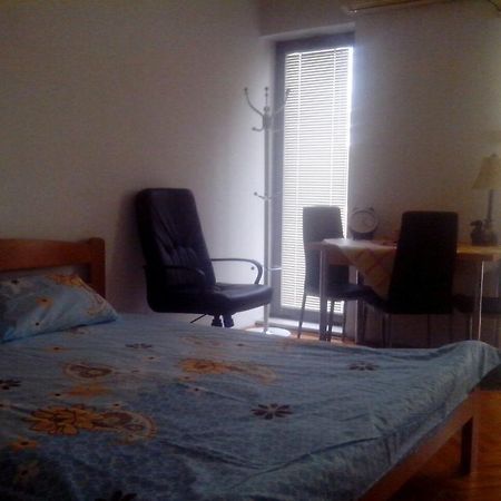 Apartment The Royal Pg Podgorica Extérieur photo